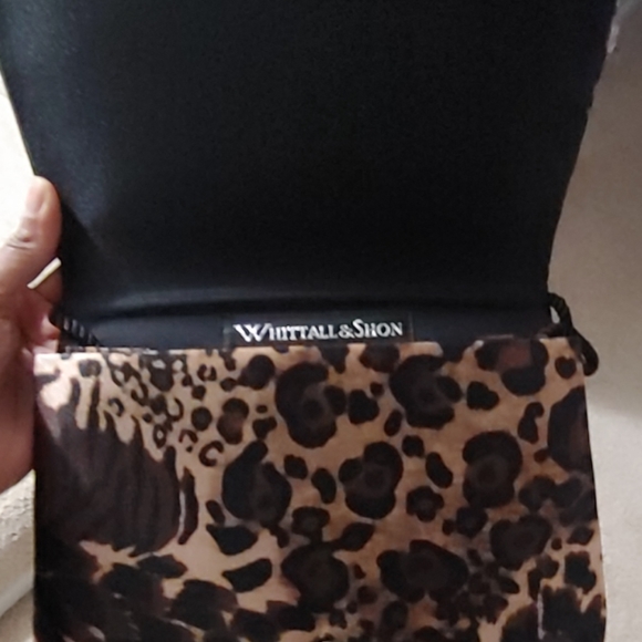 Leopard print large clutch purse - Picture 2 of 5